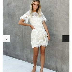 Vici bridal lace dress minuet